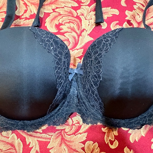 Victoria's Secret Dream Angles Women's 32DD - Picture 2 of 5